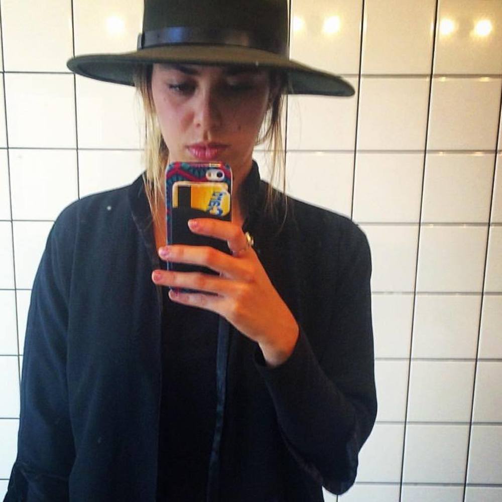 Meet your Posher, Maria